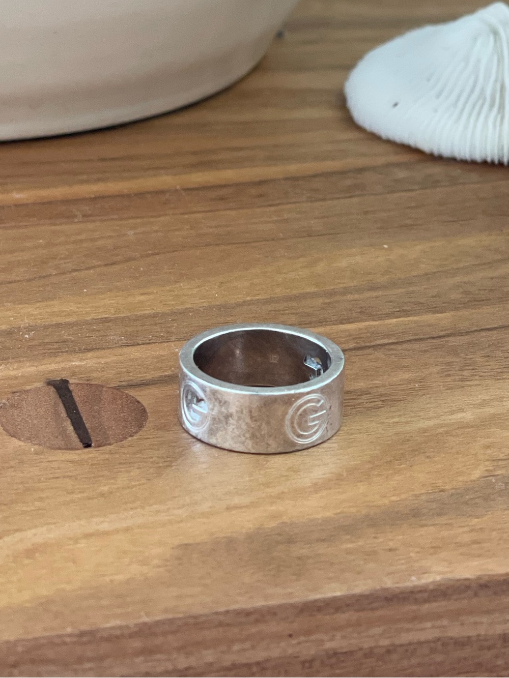 GUCCI Sterling Silver G Cutout Band Ring | Size 6